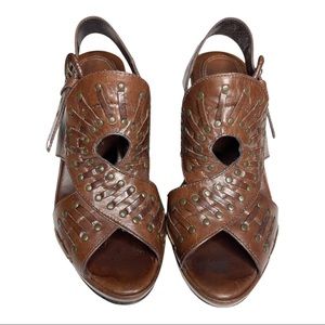 Frye Leather Brown Slingback Peep Toe Womens Size 6 Platform Heel